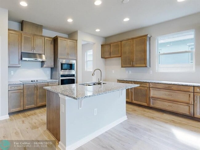 Building Photo - 1724 Middlebury Drive