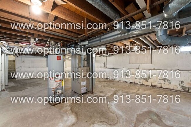 Building Photo - Ranch home available NOW!