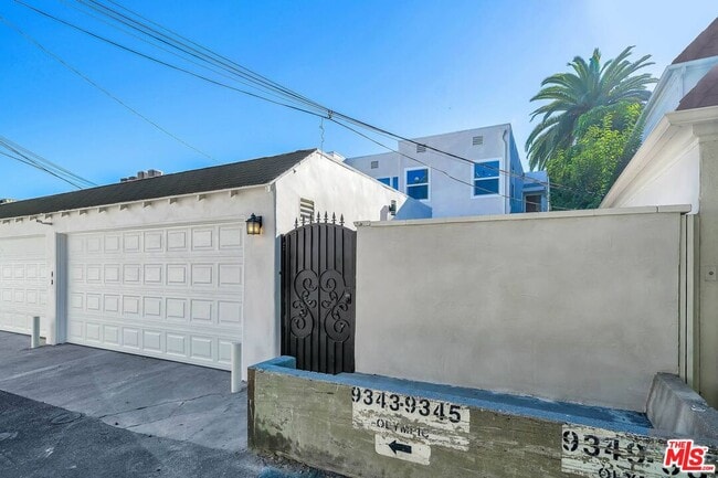 Building Photo - 9345 W Olympic Blvd