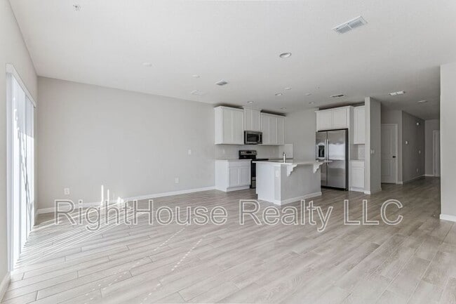 Building Photo - 141 Cape Honeysuckle Pl