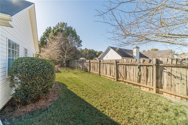 Building Photo - 231 Windermere Dr