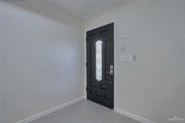 Building Photo - 41 N 15th St