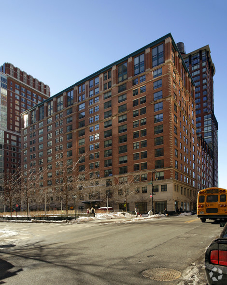 Building Photo - Battery Park by Sunrise