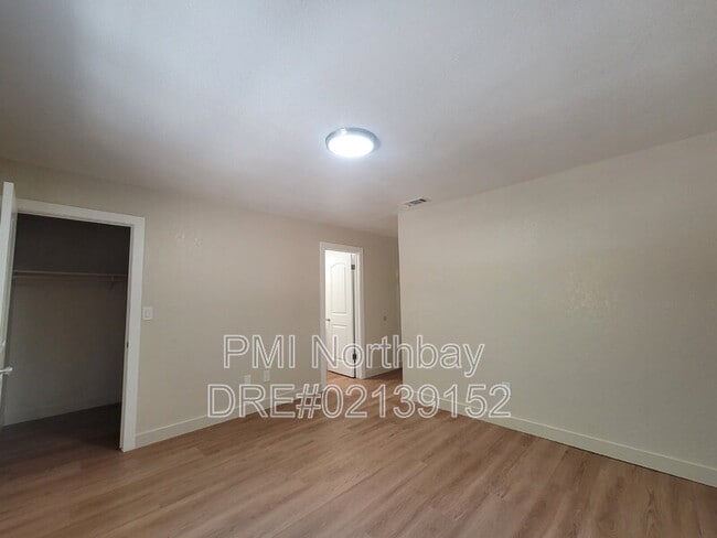 Building Photo - 2080 Diamond Way