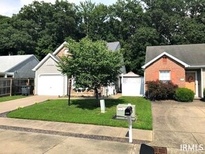 Building Photo - 3924 Seasons Pointe