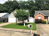 Building Photo - 3924 Seasons Pointe