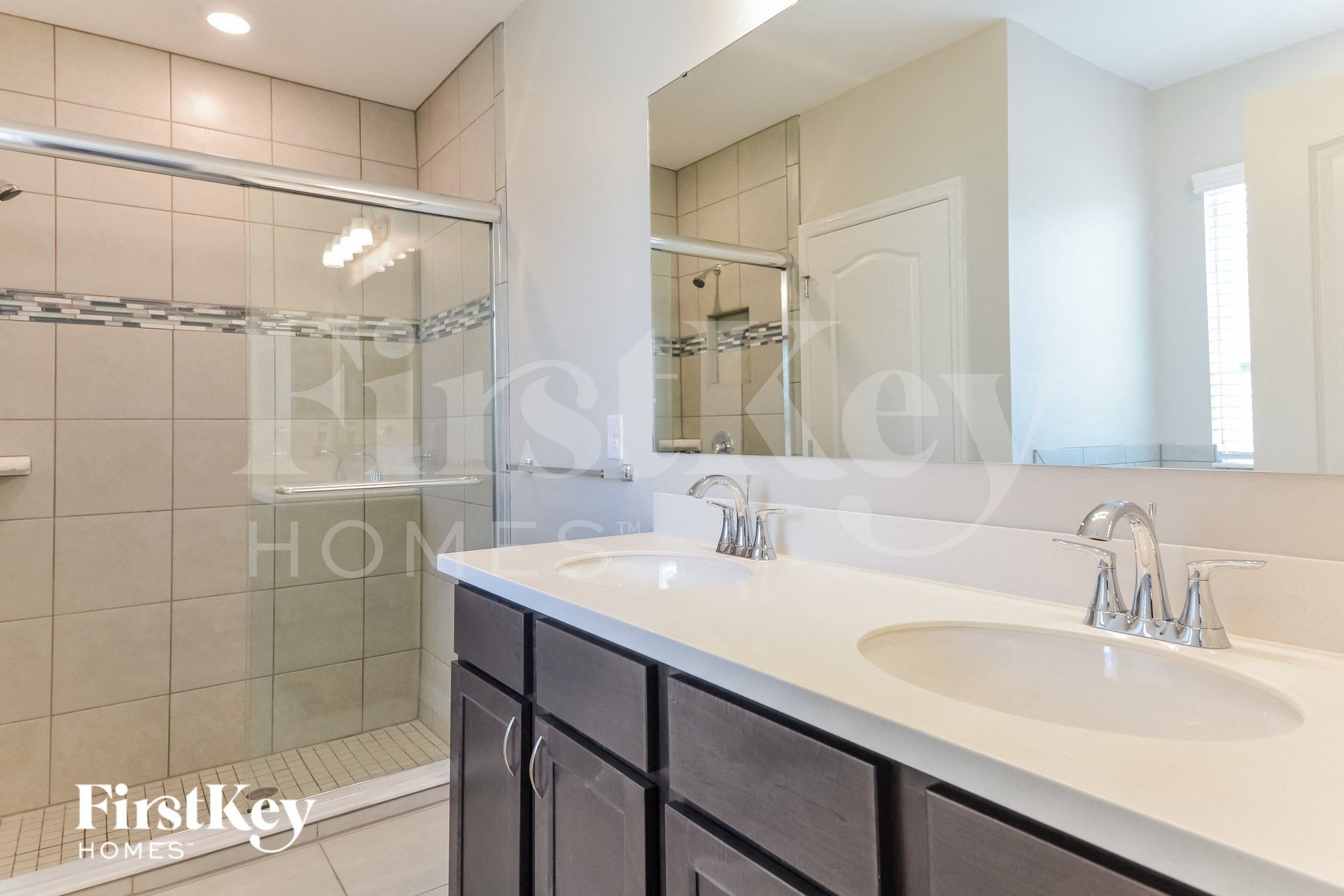 Building Photo - 4526 Birdsong Dr