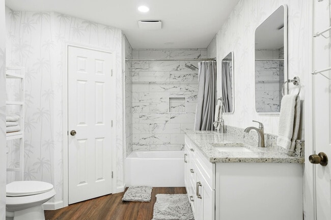 Building Photo - 11719 Spring Song Dr