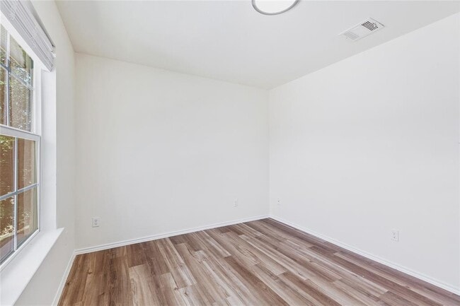 Building Photo - 14416 Lewis Carroll Ln