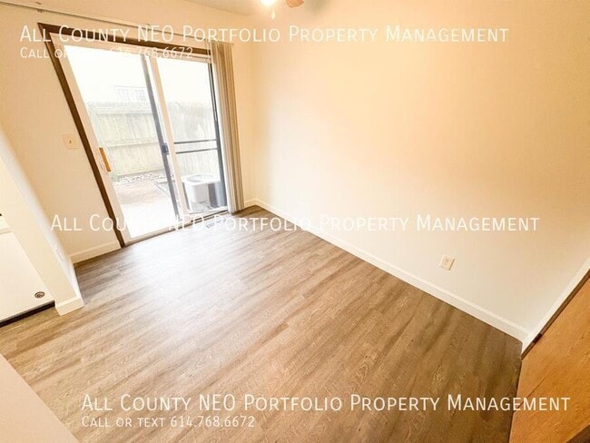 Building Photo - 6477 Brookedge Ct