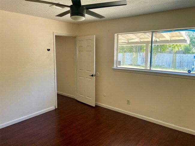 Building Photo - 11615 Carvel Ln