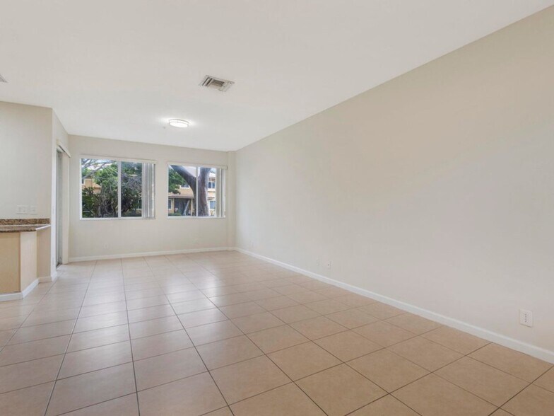 Building Photo - 4282 Berkshire Wharf Dr