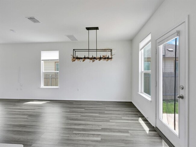 Building Photo - 12416 Anthology St