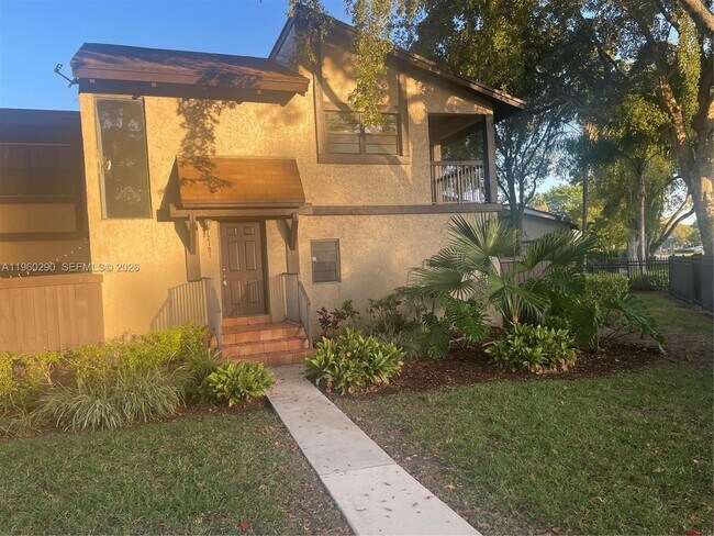 Building Photo - 2191 Bayberry Dr