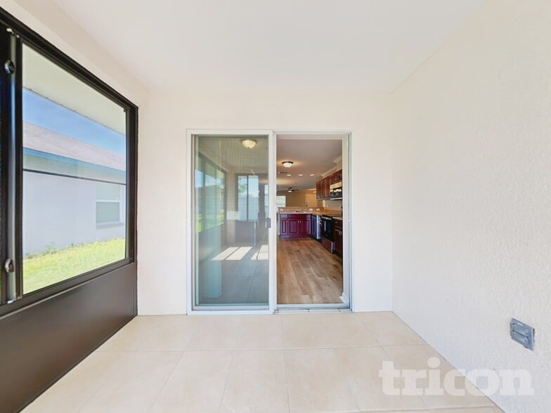 Building Photo - 15420 Florida Breeze Loop