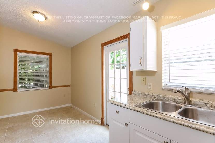 Building Photo - 6749 67th Ln N