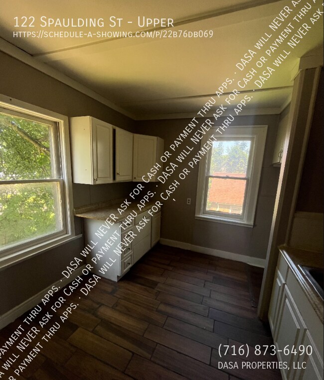 Building Photo - 122 Spaulding St