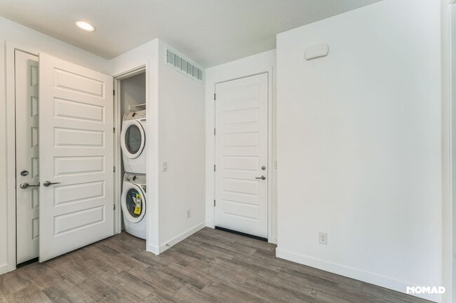 Building Photo - Charming 1BR Condo in San Tan Valley (Util...
