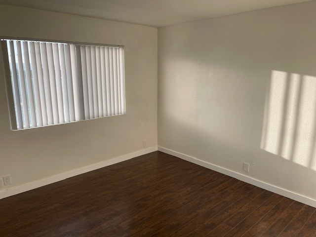 Building Photo - 2070 Sahara Dr