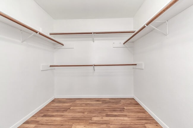 Building Photo - 13406 Splintered Oak Dr