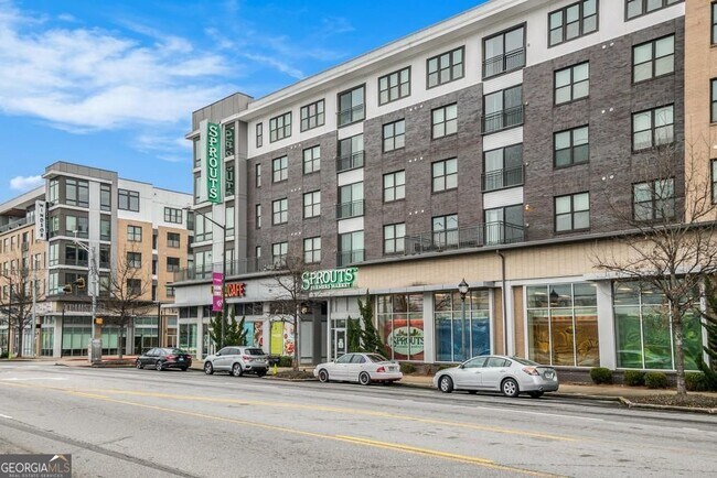 Building Photo - 1829 Gotham Ln NE