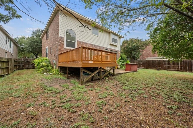 Building Photo - 1006 Shadow Valley Cove
