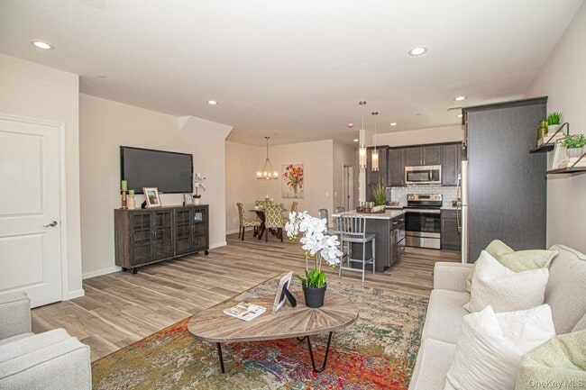 Building Photo - 111 Ashley Ct