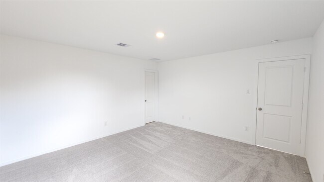 Building Photo - 26819 Feather Reed Dr