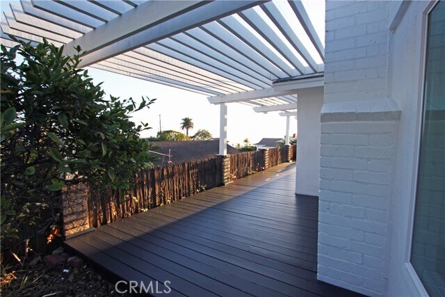 Building Photo - 1914 Pelican Ave