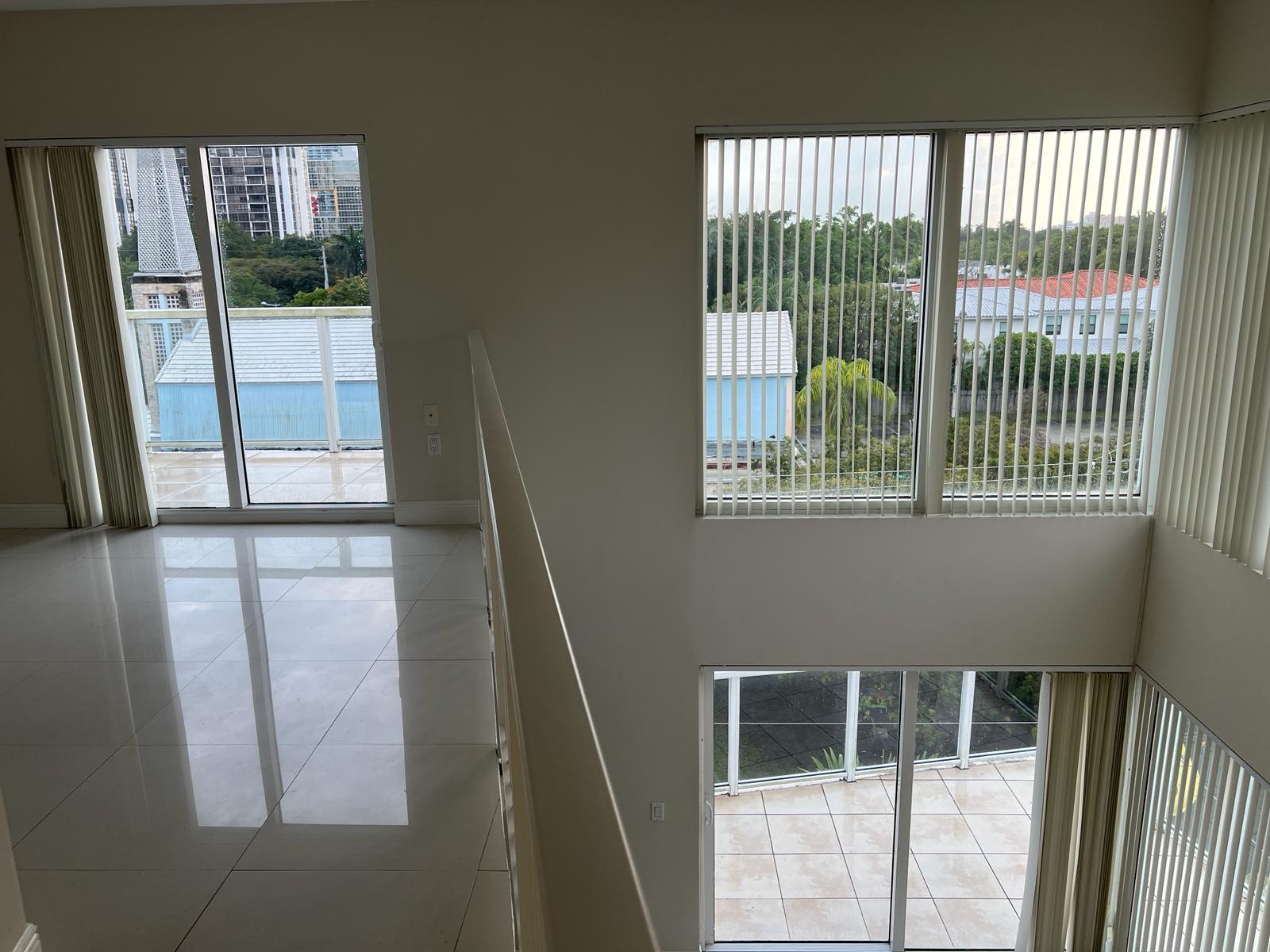 Building Photo - 1650 Brickell Ave