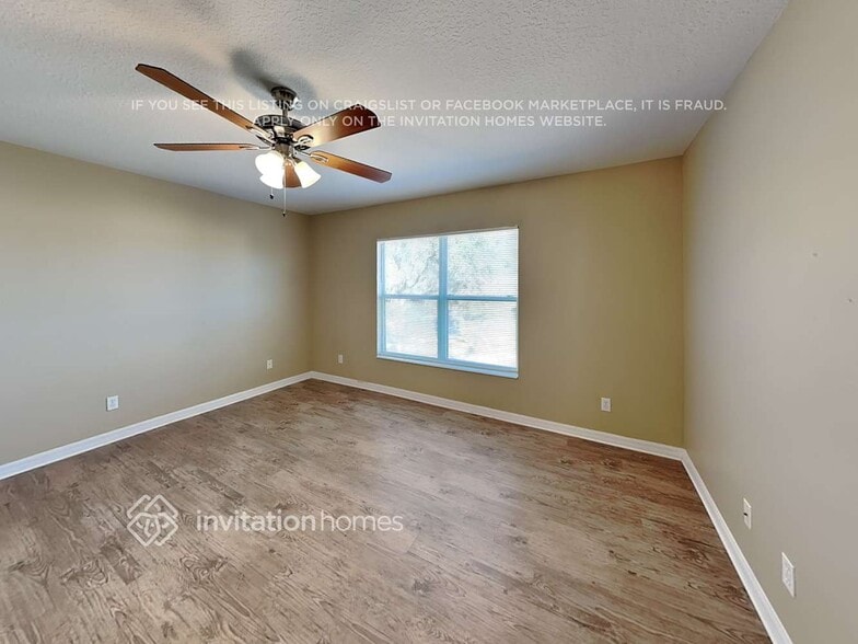 Building Photo - 7176 Chatum Light Run