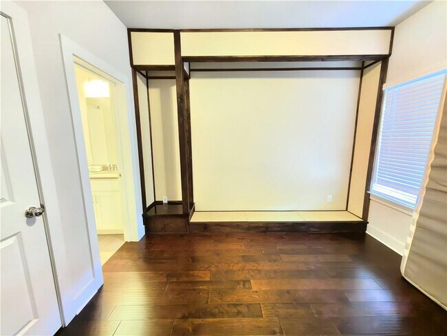 Building Photo - 3797 Oxford Cir