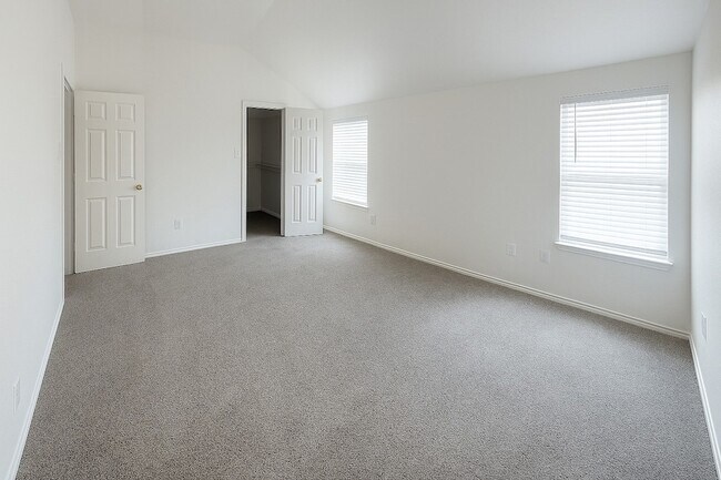 Building Photo - 11840 Porcupine Dr