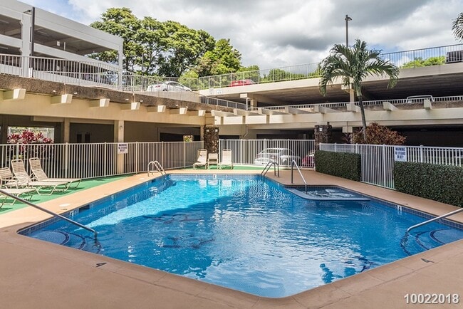Building Photo - $2,395 / 1br - 514ft2 - The Highlander, 1bdrm, Incls Utilities, Avail April 1st (Aiea)