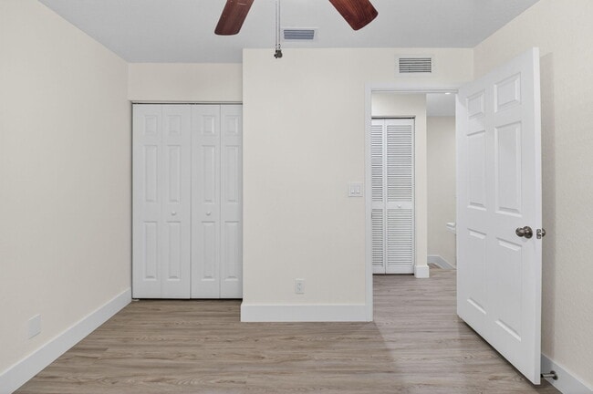 Building Photo - 4801 N Wickham Cir