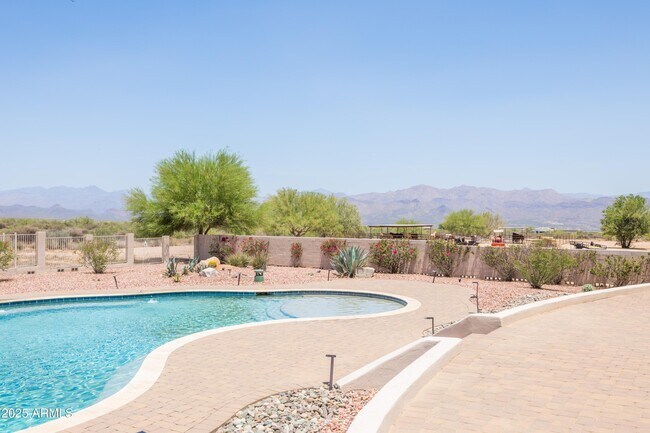 Building Photo - 16246 E Gamble Ln