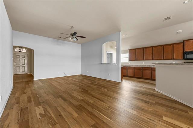 Building Photo - 5533 Grenada Dr