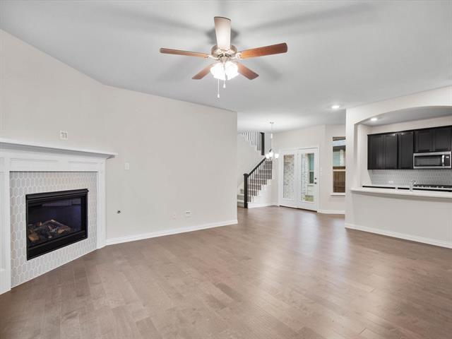 Building Photo - 2036 Almassera Dr