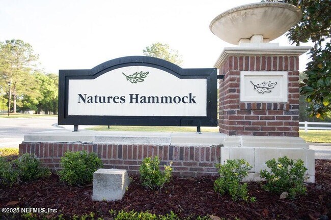 Building Photo - 9124 Adams Ave