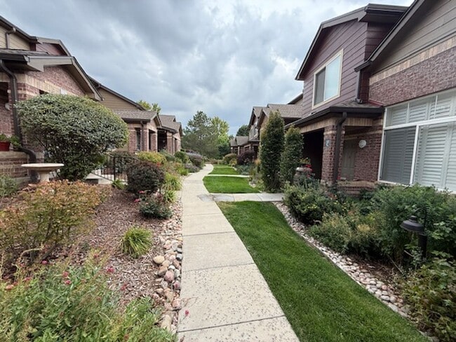 Building Photo - 6458 Silver Mesa Dr