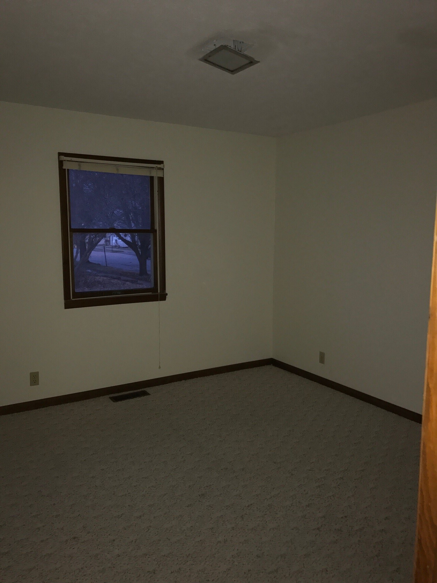 Building Photo - 951 E. Wabash St