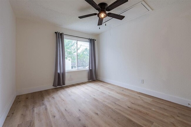 Building Photo - 12719 Ashford Knoll Dr