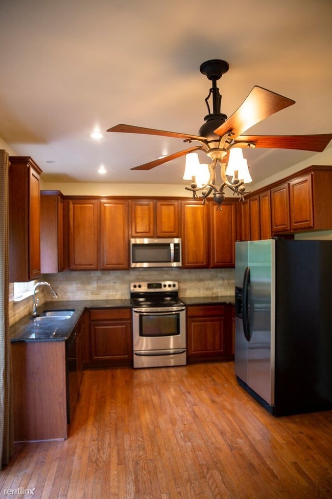 Building Photo - 3 br, 3.5 bath  - 29502 Juneau Ln