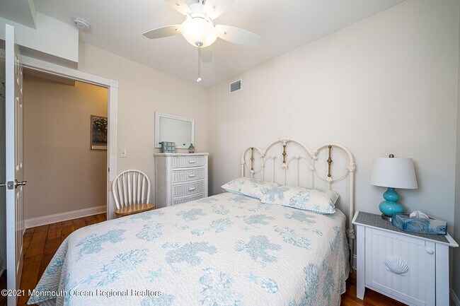 Building Photo - 13 Atlantic Ave