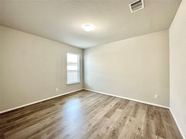 Building Photo - 28707 Forest Pass Ln