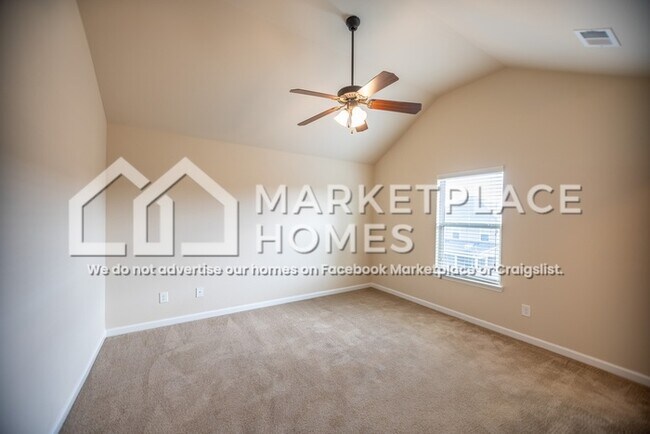 Building Photo - 3333 Grove Landing Cir