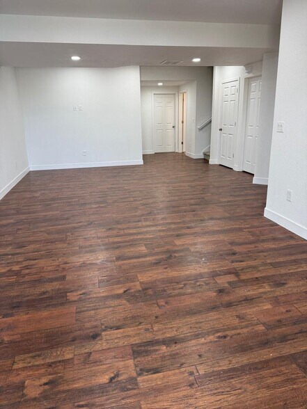 Building Photo - 24419 E Evans Dr