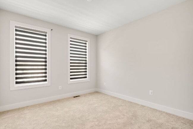 Building Photo - Spacious 3 Bedroom Condo Near VCU & VUU – Most Utilities Included – $3,000/mo