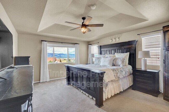 Building Photo - 10744 Echo Canyon Dr