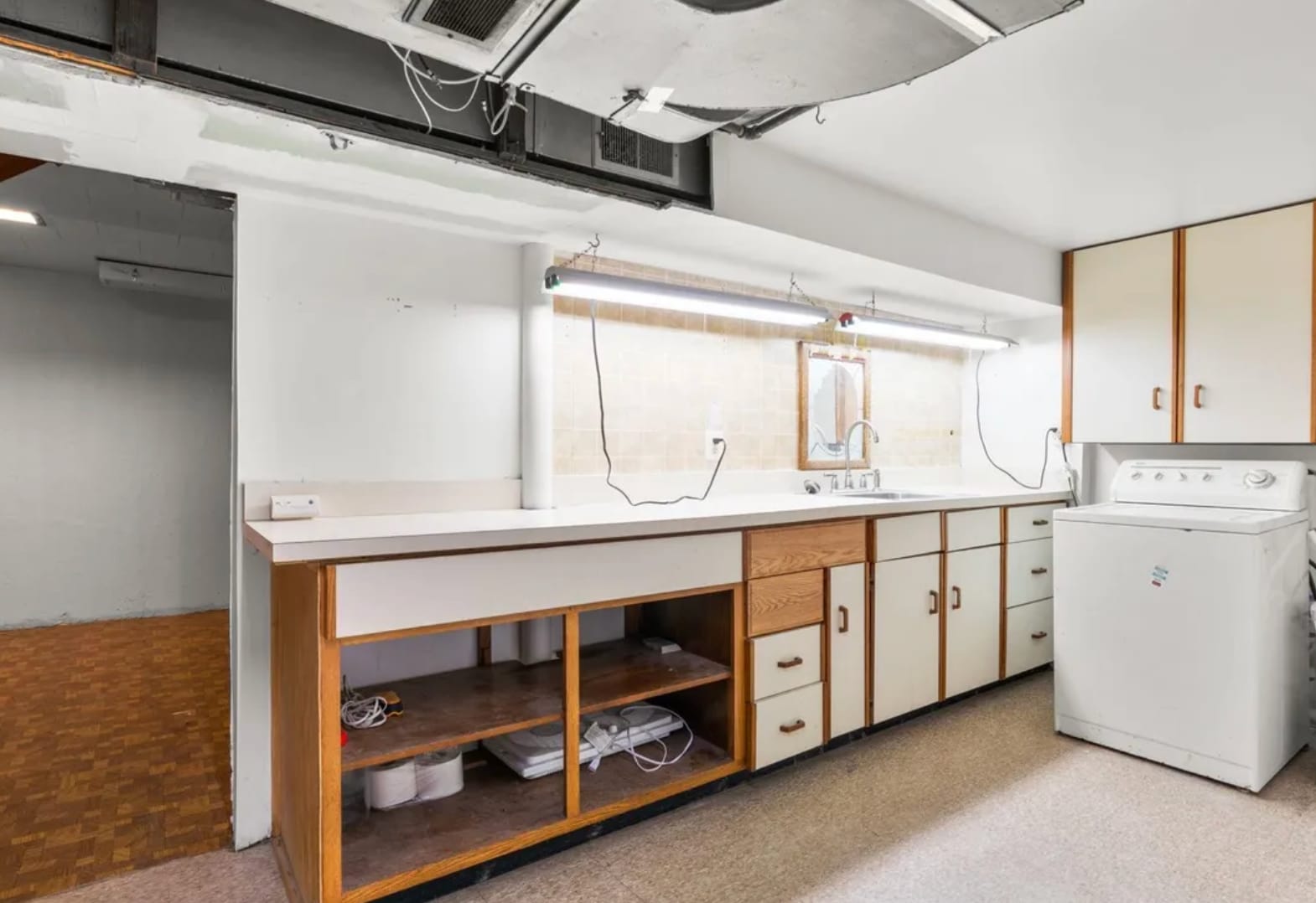 Building Photo - 1420 Cedarcroft Rd